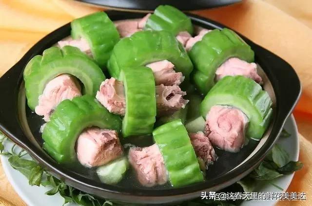你最喜歡的冬季美食是什么？你的家鄉(xiāng)有什么特有的冬季美食呢?怎么做的呢？